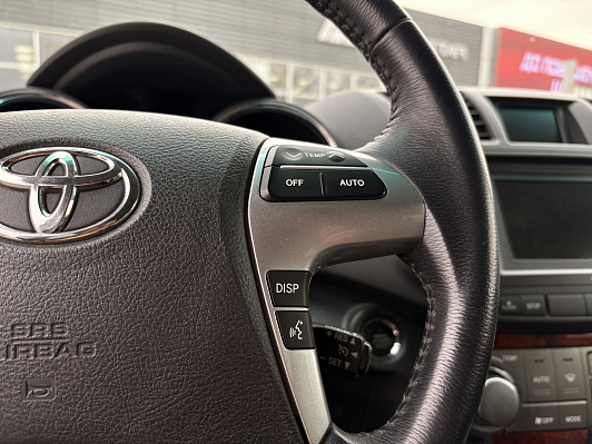 Toyota Highlander, 2011 года, пробег 146175 км