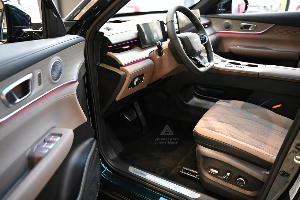 Tenet T8 Ультра 4WD, зеленый