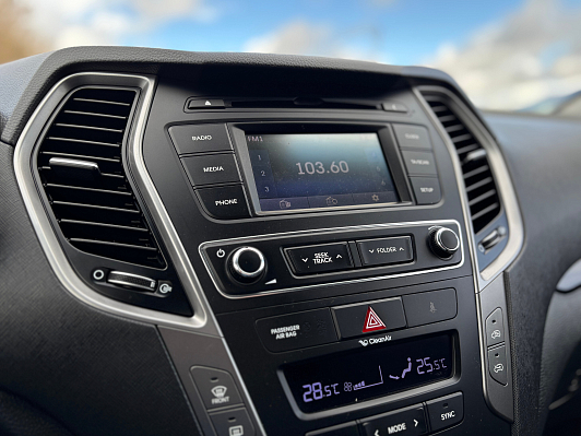 Hyundai Santa Fe Comfort, 2017 года, пробег 71943 км