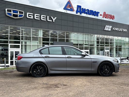 BMW 5 серии, 2013 года, пробег 259279 км