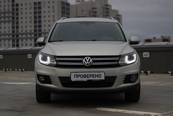 Volkswagen Tiguan Avenue, 2011 года, пробег 210000 км