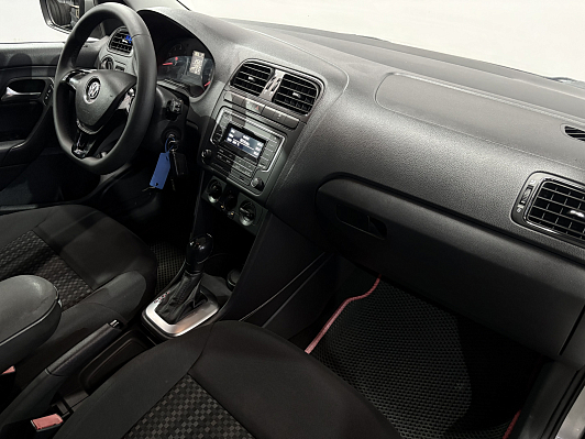 Volkswagen Polo Trendline, 2019 года, пробег 112336 км