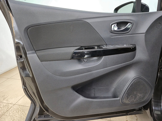 Renault Kaptur Drive, 2020 года, пробег 73311 км