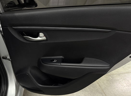 Kia Rio Comfort, 2019 года, пробег 130626 км