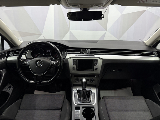 Volkswagen Passat, 2017 года, пробег 147141 км