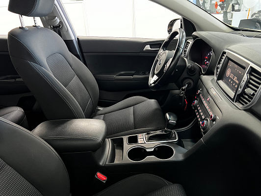 Kia Sportage Luxe, 2018 года, пробег 60281 км
