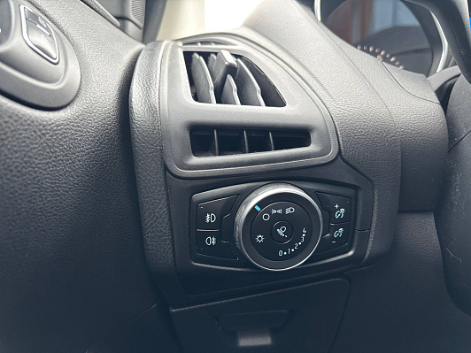 Ford Focus SYNC Edition, 2017 года, пробег 175869 км