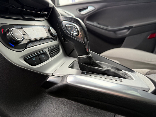 Ford Focus Titanium, 2012 года, пробег 286000 км
