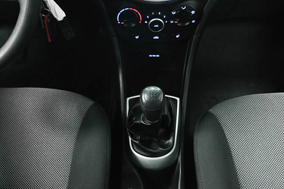 Hyundai Solaris Comfort, 2013 года, пробег 141000 км