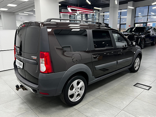Lada (ВАЗ) Largus Luxe (5 мест), 2020 года, пробег 36000 км