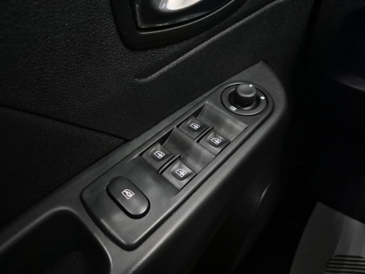 Renault Kaptur Drive, 2018 года, пробег 132900 км