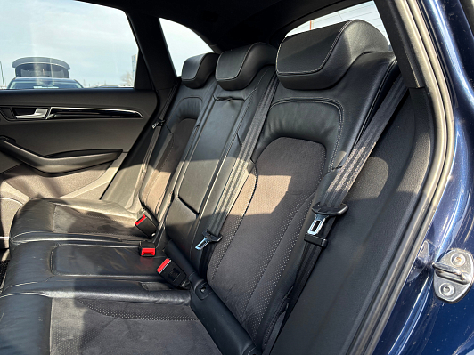 Audi Q5, 2010 года, пробег 214238 км