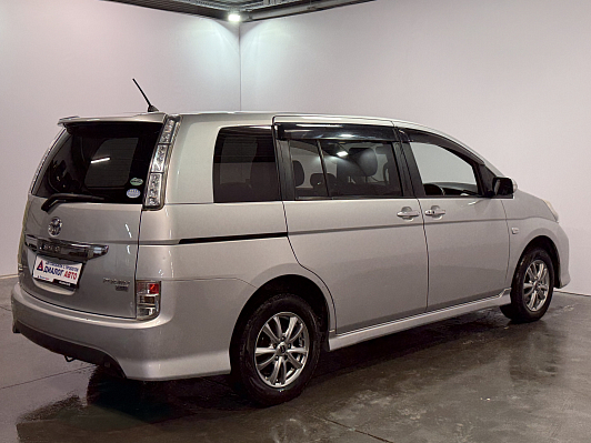 Toyota ISis, 2012 года, пробег 221686 км