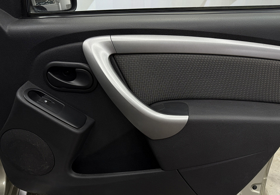 Renault Duster Privilege, 2013 года, пробег 119000 км