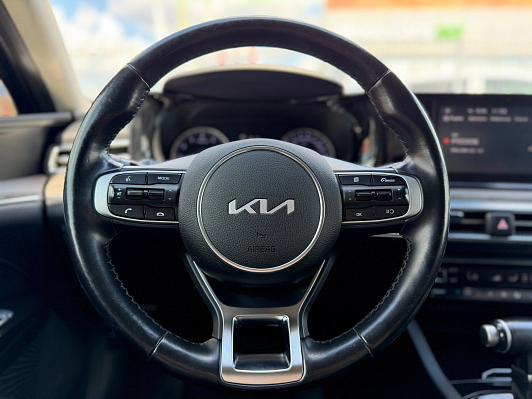 Kia K5 Luxe, 2022 года, пробег 100500 км