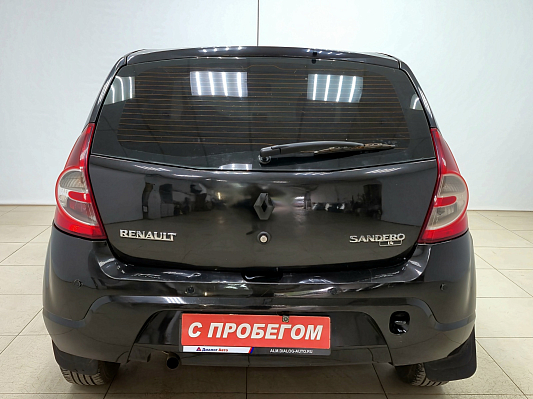Renault Sandero Authentique, 2012 года, пробег 241245 км