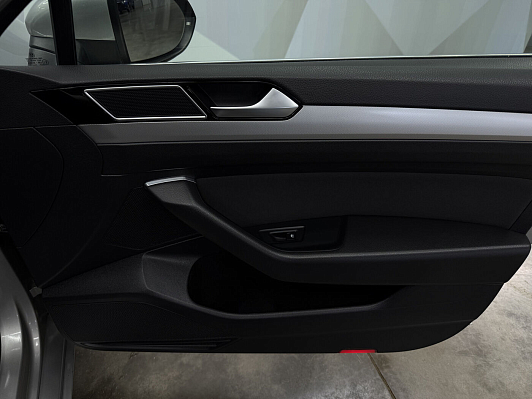 Volkswagen Passat, 2017 года, пробег 147141 км