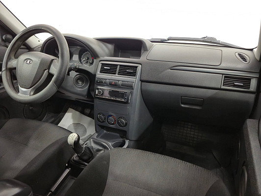 Lada (ВАЗ) Priora Standard 21702-40-050, 2017 года, пробег 147065 км