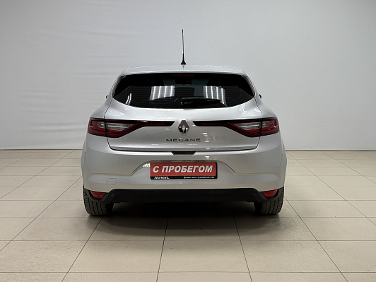 Renault Megane, 2019 года, пробег 121942 км