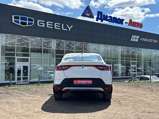 Renault Arkana Drive, 2021 года, пробег 98205 км