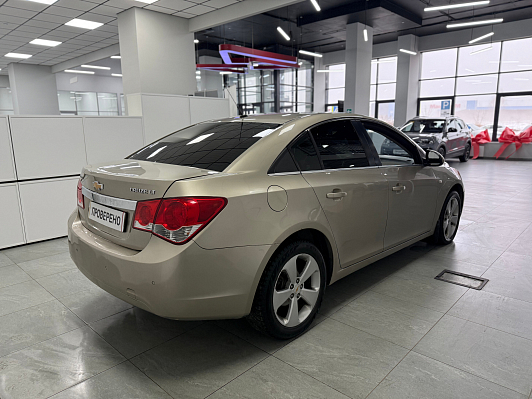 Chevrolet Cruze LT (10.2008  12.2012), 2011 года, пробег 291111 км