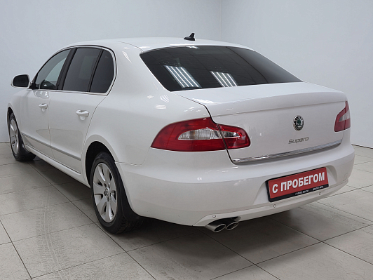 Skoda Superb, 2011 года, пробег 244818 км
