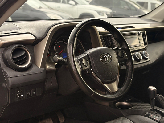 Toyota RAV4, 2013 года, пробег 232000 км
