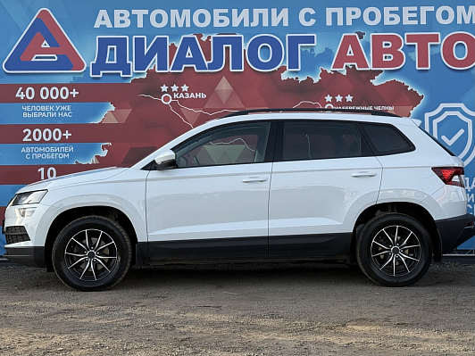 Skoda Karoq Ambition, 2020 года, пробег 126000 км