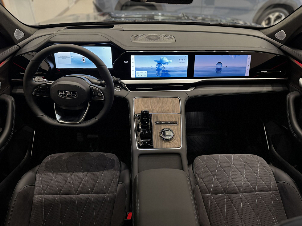 Geely Monjaro Flagship (2023-2025), черный