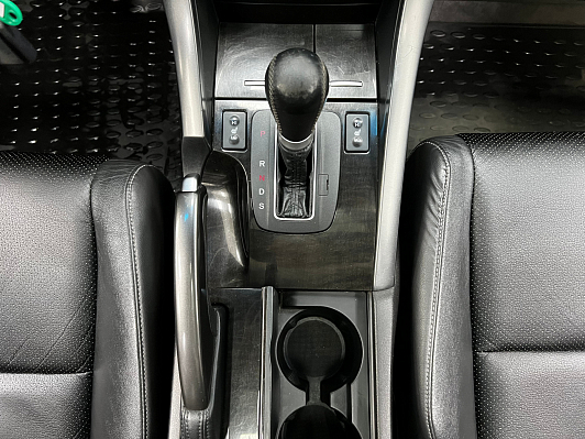 Honda Accord, 2011 года, пробег 170056 км