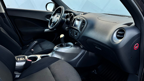 Nissan Juke SE, 2011 года, пробег 170000 км