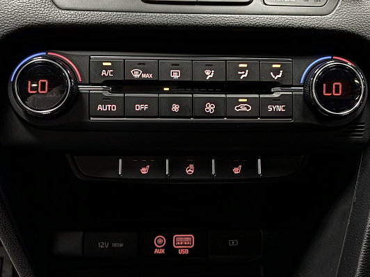 Kia Ceed Luxe, 2020 года, пробег 71000 км