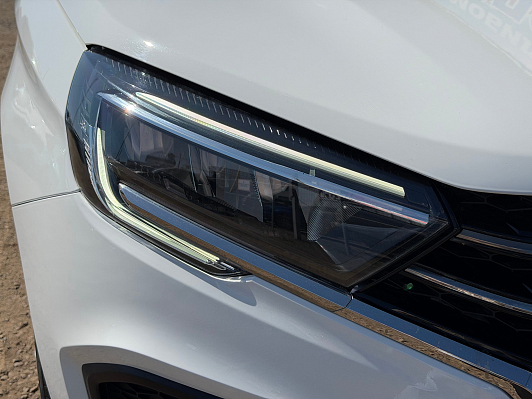 Lada (ВАЗ) Vesta, 2023 года, пробег 15000 км