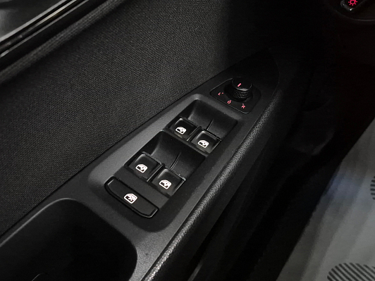 SEAT Leon Style, 2013 года, пробег 197668 км