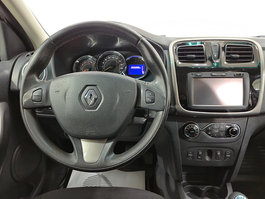 Renault Sandero, 2016 года, пробег 203270 км