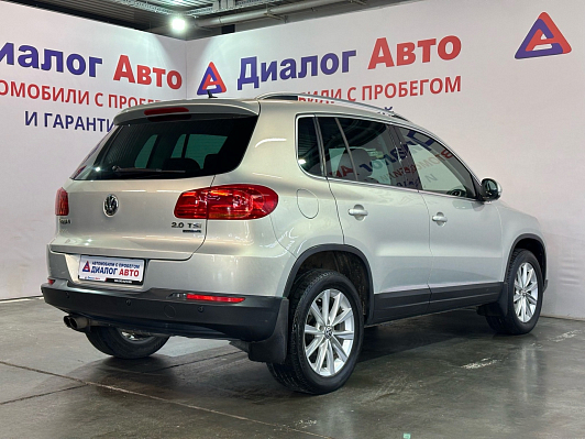 Volkswagen Tiguan Adventure, 2013 года, пробег 129000 км