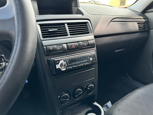 Lada (ВАЗ) Priora Standard 21702-40-050, 2016 года, пробег 202100 км