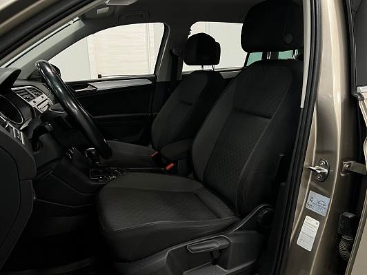 Volkswagen Tiguan, 2018 года, пробег 124000 км