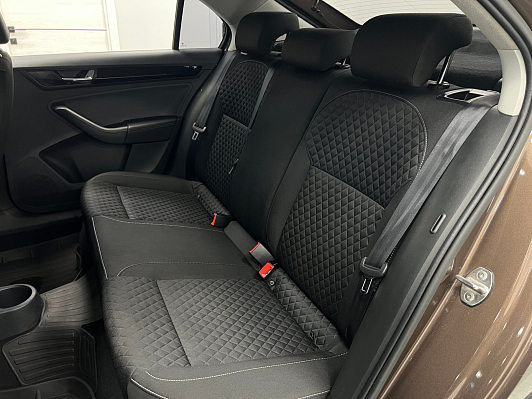 Skoda Rapid Style, 2017 года, пробег 125138 км