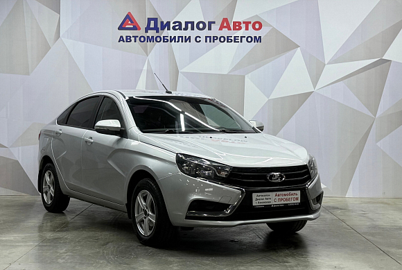 Lada (ВАЗ) Vesta Comfort Multimedia, 2018 года, пробег 142975 км