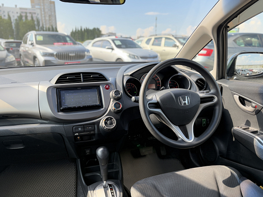 Honda Fit, 2012 года, пробег 83400 км