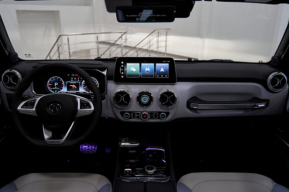 BAIC BJ40 Flagship, синий