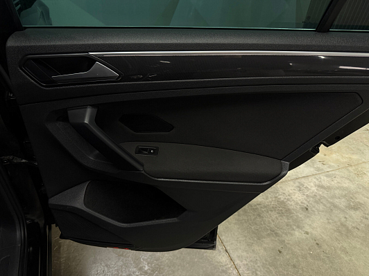 Volkswagen Tiguan Exclusive, 2017 года, пробег 194333 км