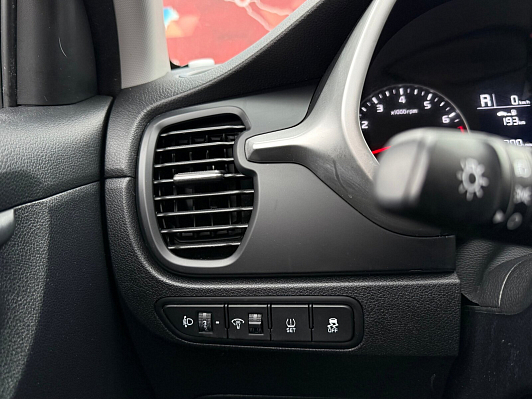 Kia Rio Comfort, 2021 года, пробег 40000 км