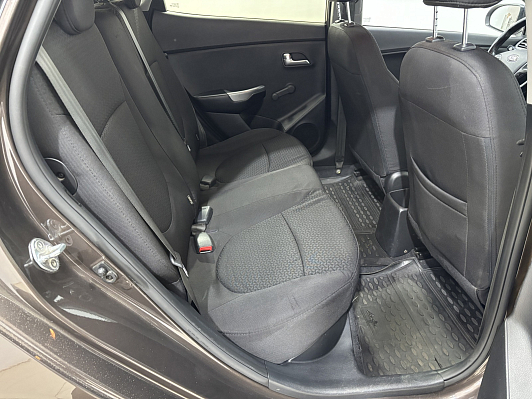 Kia Rio Luxe, 2015 года, пробег 84931 км