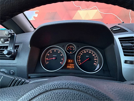 Opel Zafira, 2012 года, пробег 259666 км