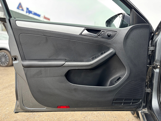 Volkswagen Jetta Comfortline, 2012 года, пробег 235500 км