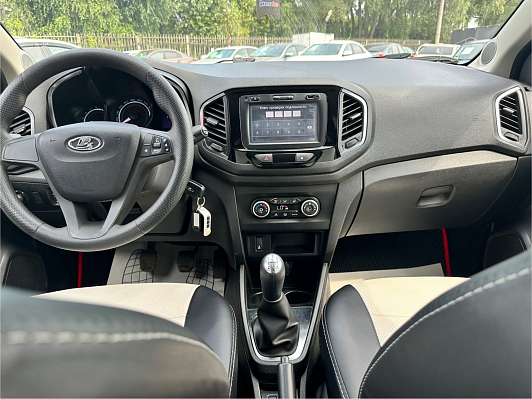 Lada (ВАЗ) XRAY Luxe Prestige, 2018 года, пробег 117000 км