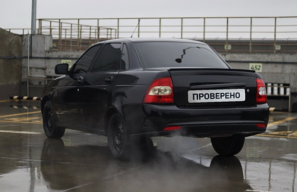 Lada (ВАЗ) Priora Люкс, 2011 года, пробег 190000 км