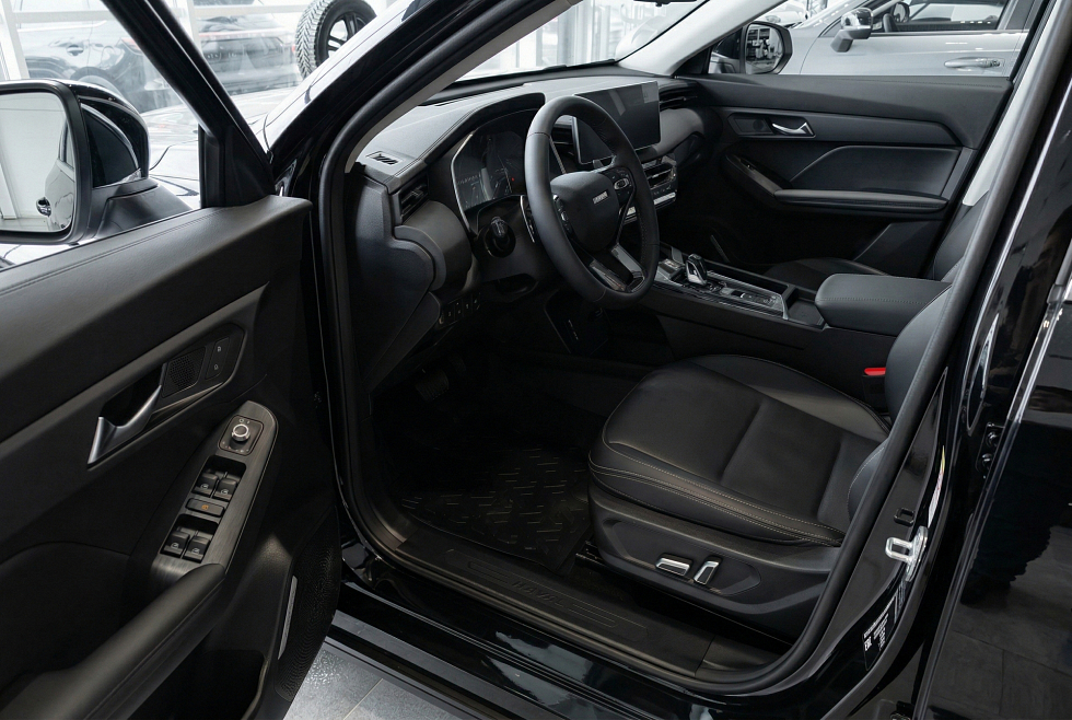 Haval Jolion Premium, черный